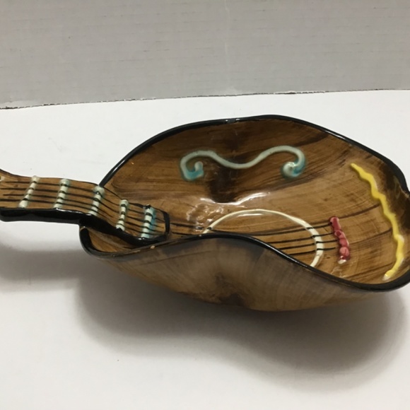 ITALY VINTAGE GUITAR SHAPED GLAZED CERAMIC DISH - Picture 4 of 10
